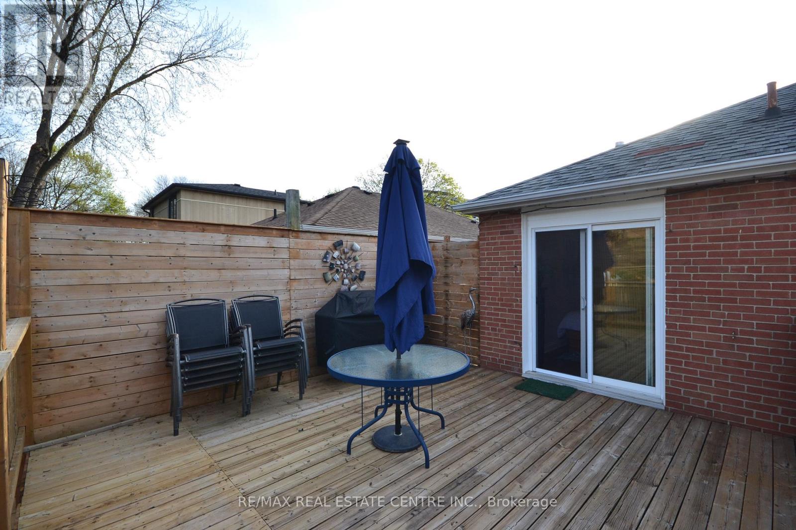 75 CYNTHIA ROAD - 18