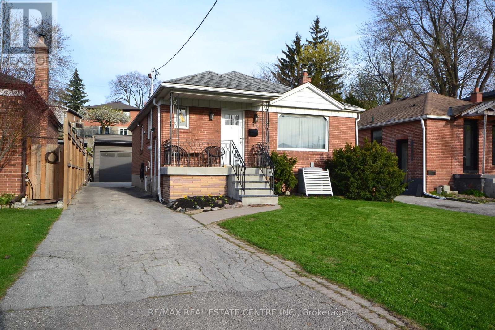 75 CYNTHIA ROAD - Image 2