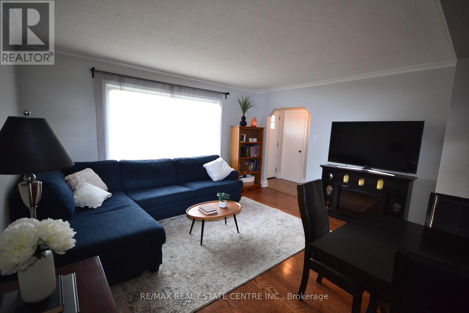 75 CYNTHIA ROAD - 7