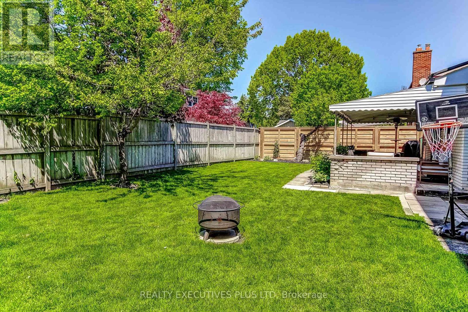 114 NEILSON DRIVE - 39