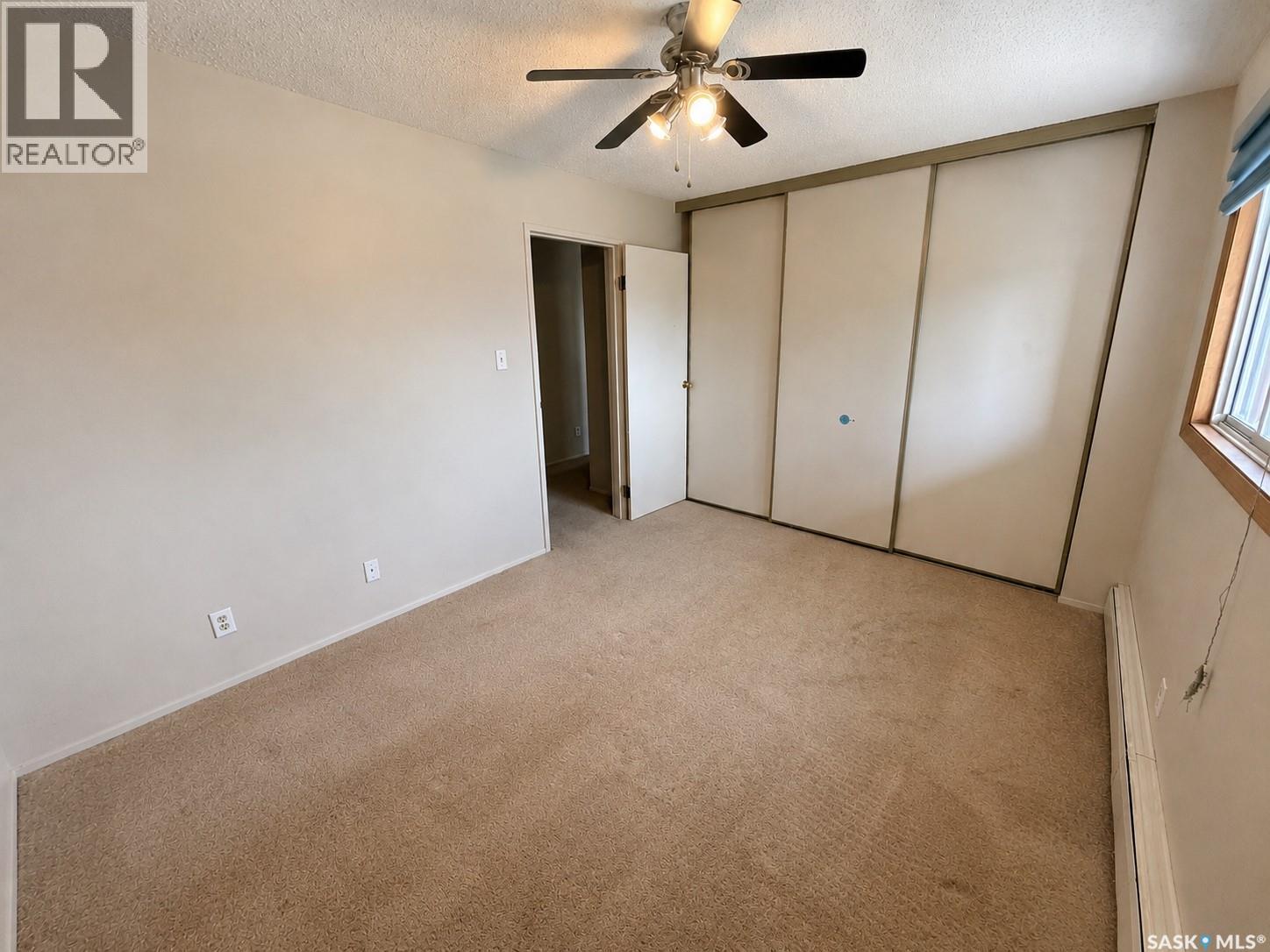 #301 203A Tait PLACE - 11