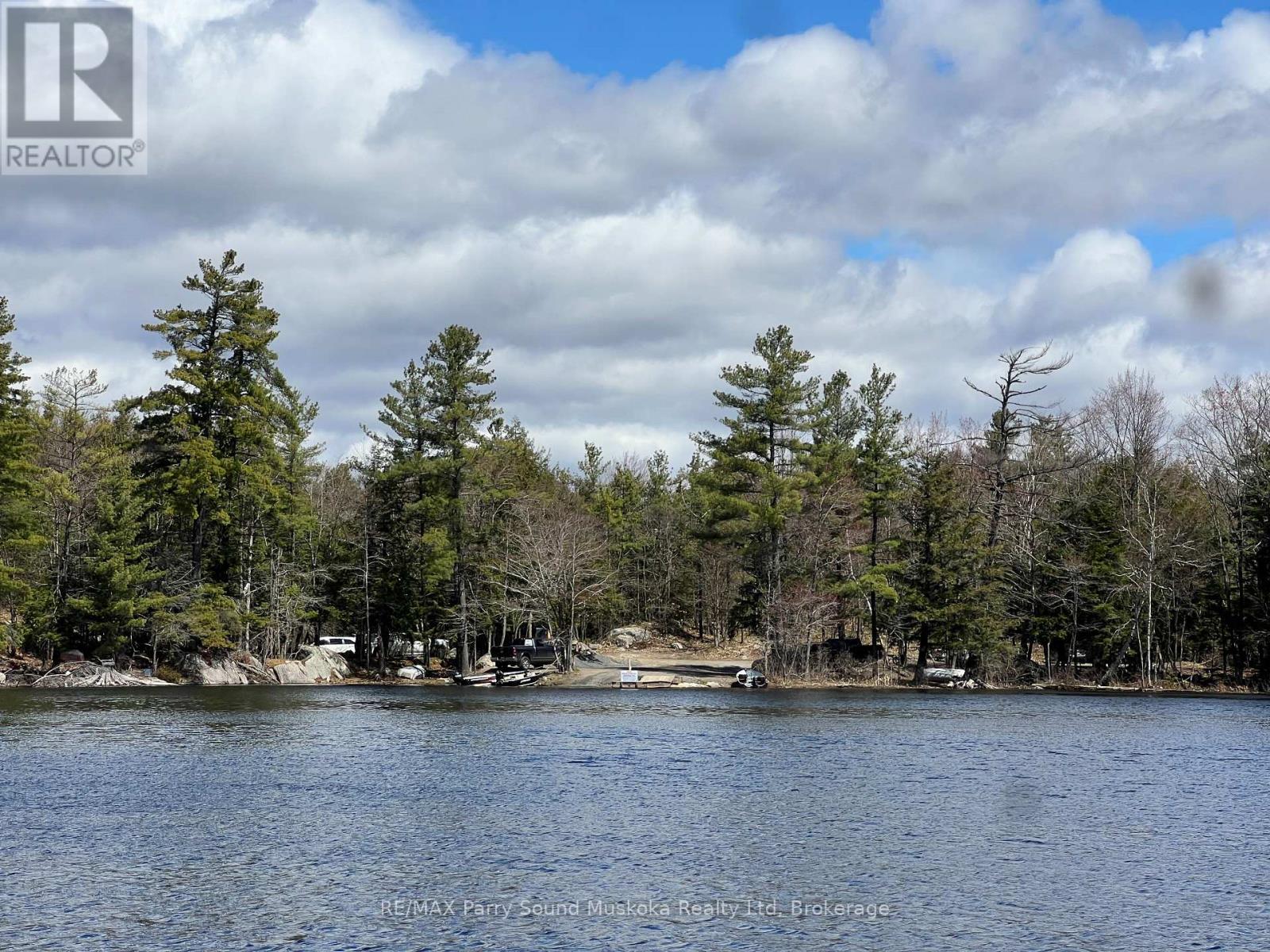 397 HEALEY LAKE WATER - 39