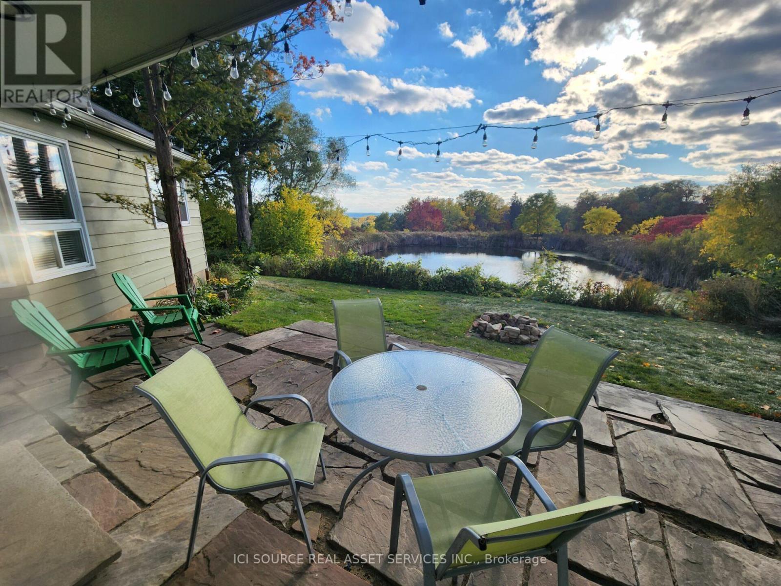 8 RENWOOD PLACE - 17