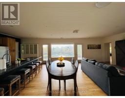 8 Renwood Place, Hamilton, ON L8B0G6 Photo 24