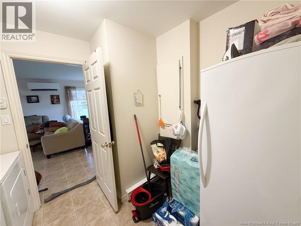 5 Imperial Drive - 16