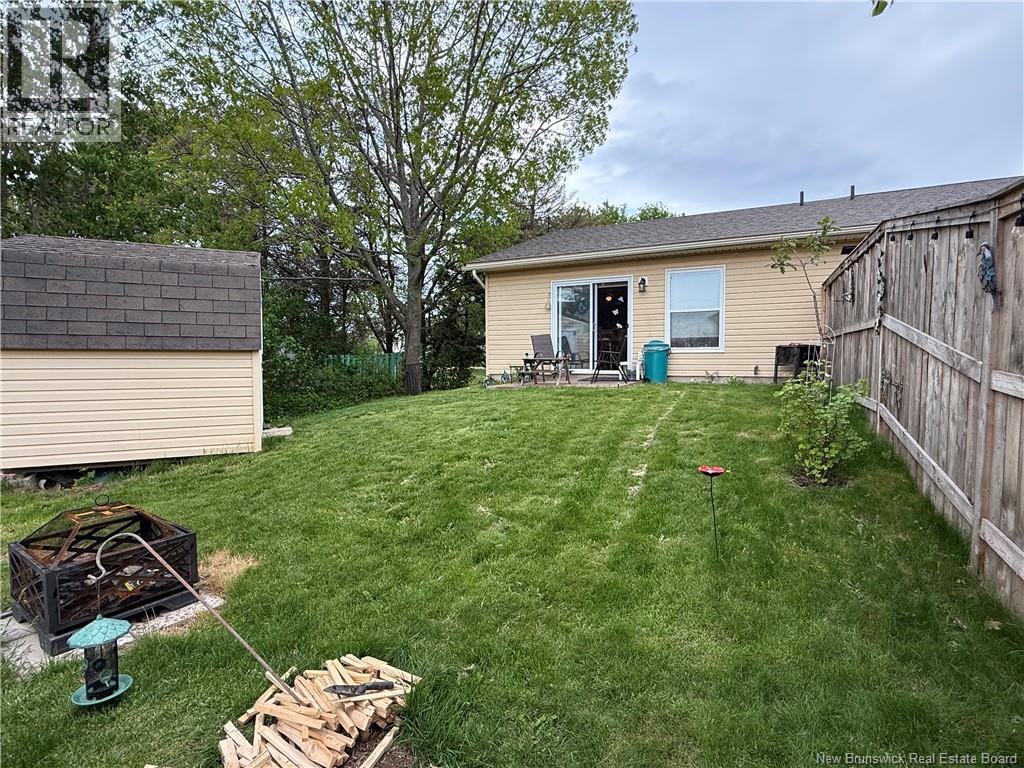 5 Imperial Drive - 25