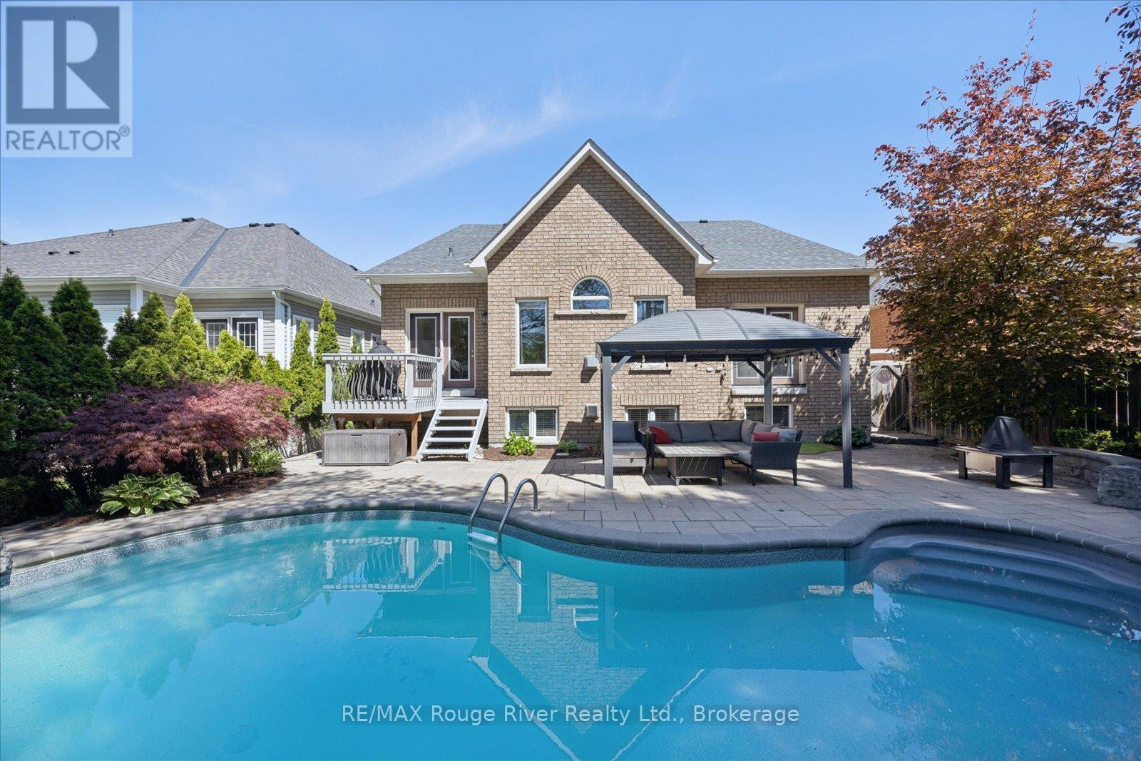 41 LEITHRIDGE CRESCENT - 41