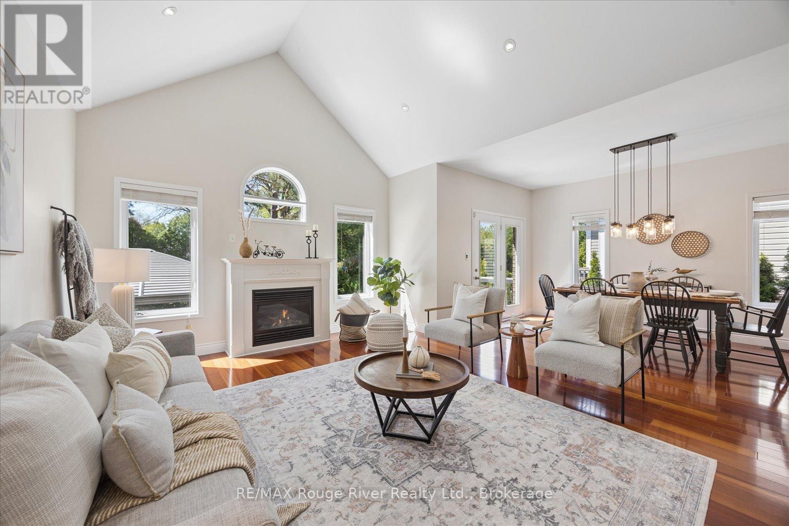 41 LEITHRIDGE CRESCENT - 8