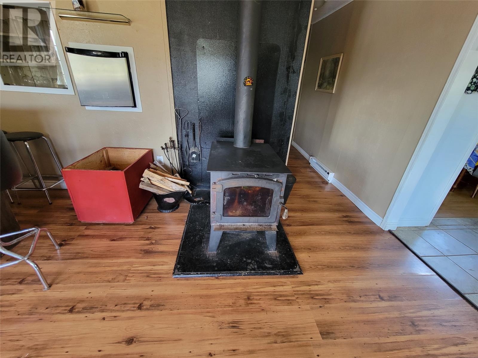 16D Pondview Road - 11
