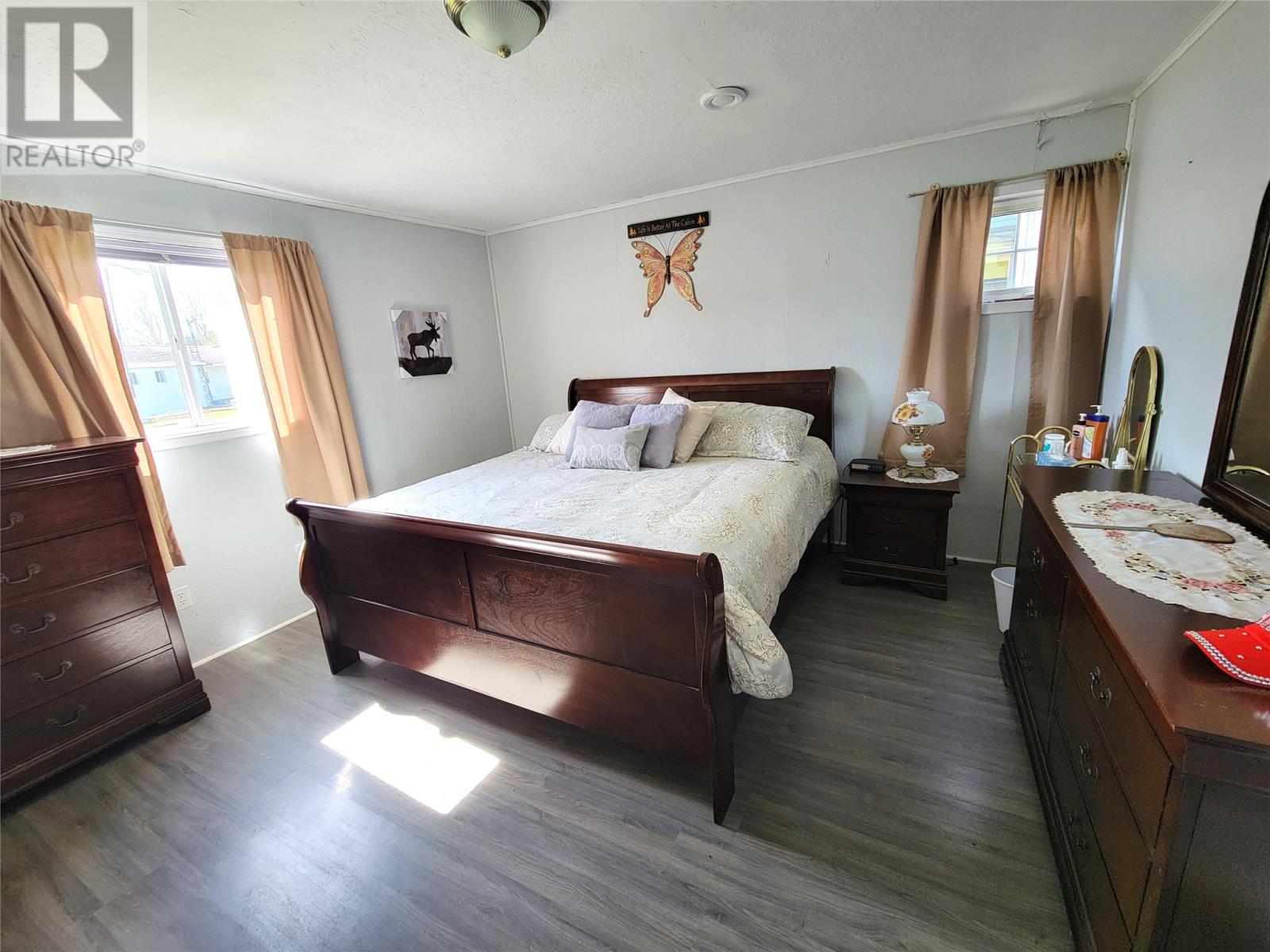 16D Pondview Road - 17