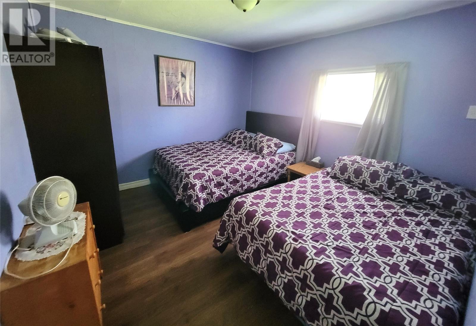 16D Pondview Road - 18