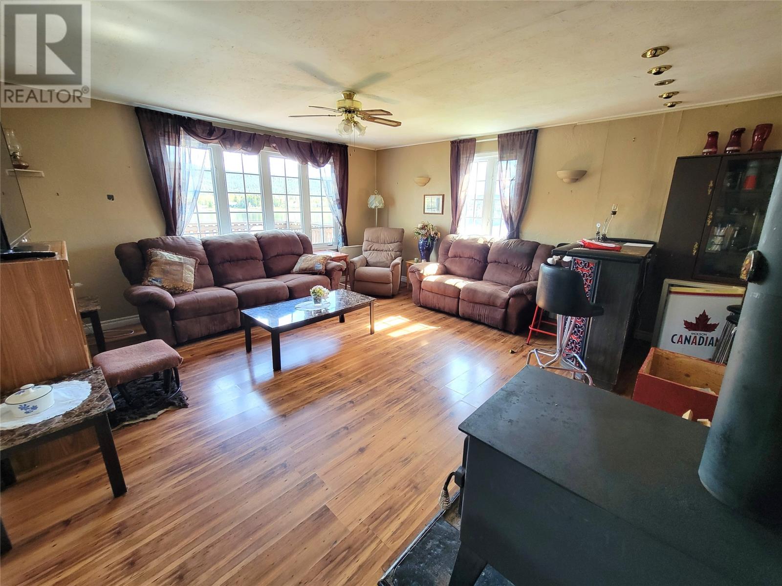 16D Pondview Road - 9