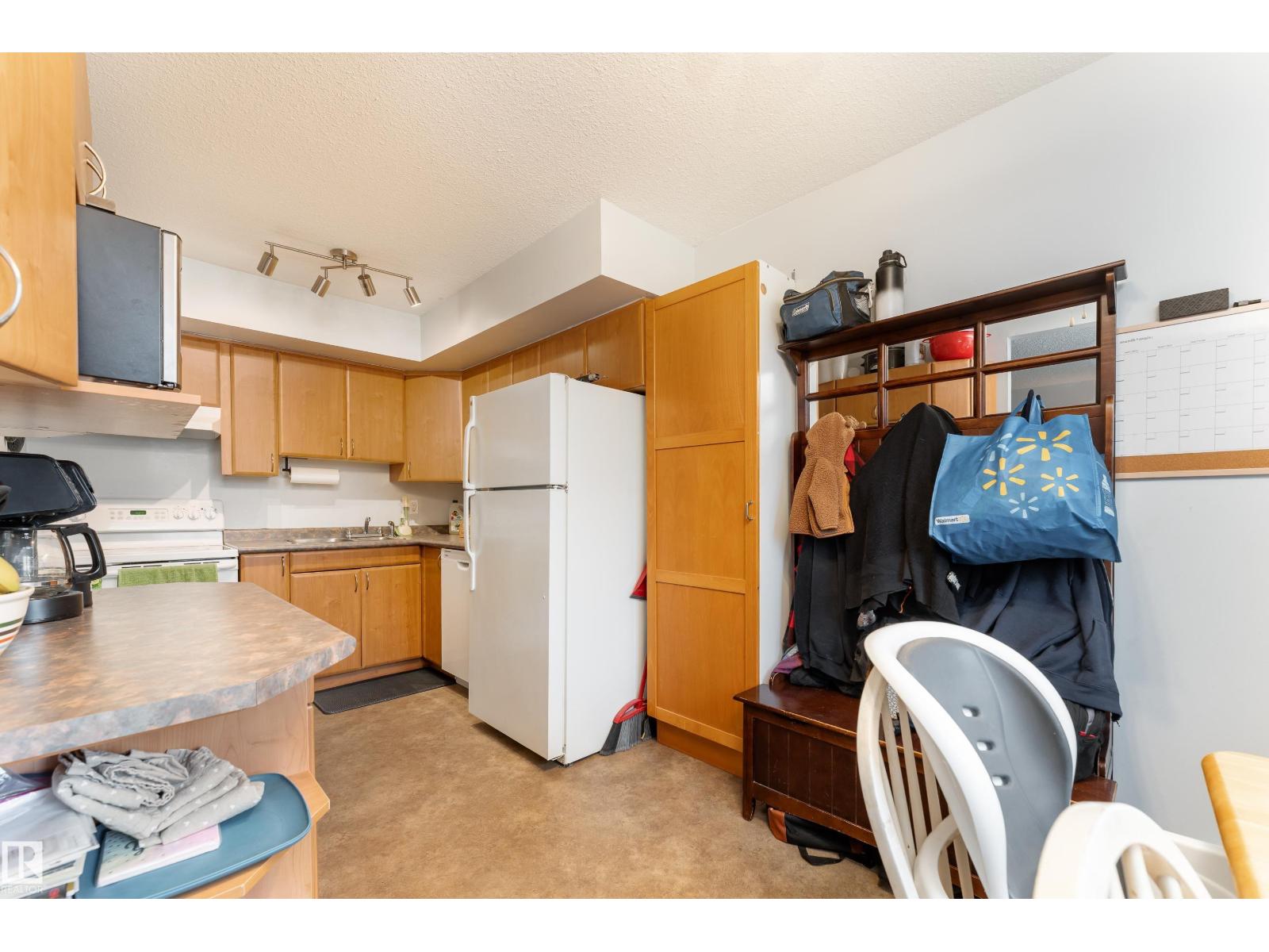 #116 16348 109 ST NW - 7