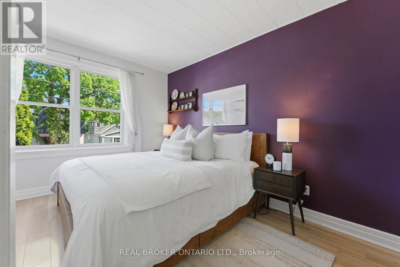 833 SAMMON AVENUE - 12
