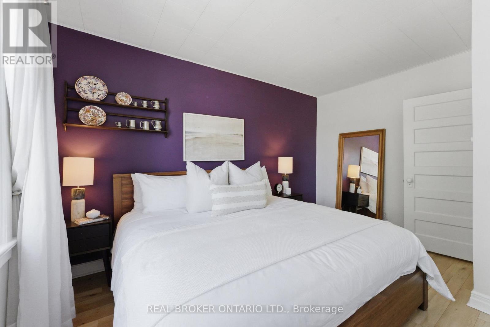 833 SAMMON AVENUE - 13