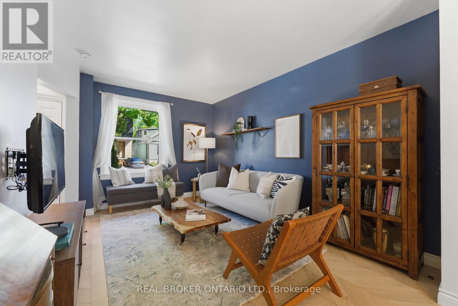833 SAMMON AVENUE - Image 3