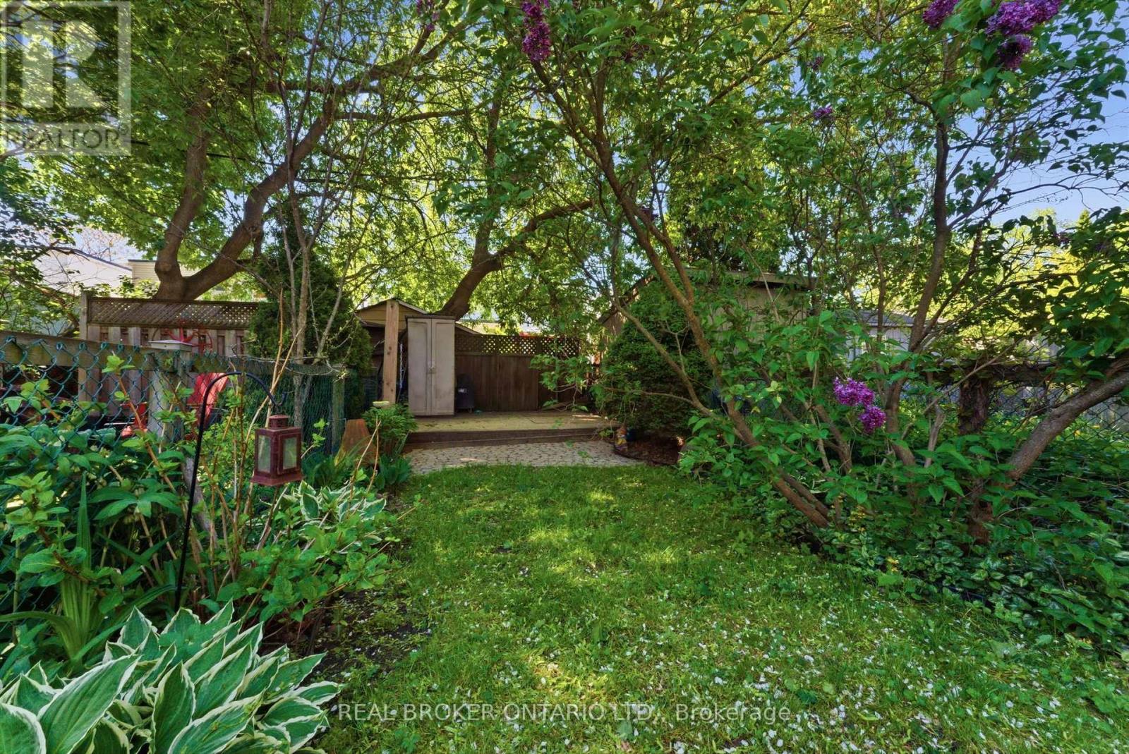 833 SAMMON AVENUE - 30