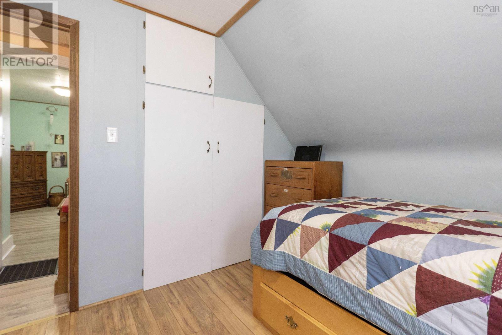 516 Lower Cove Road - 25
