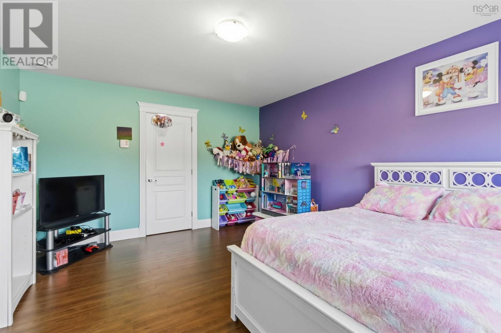 130 Ridding Road - 31