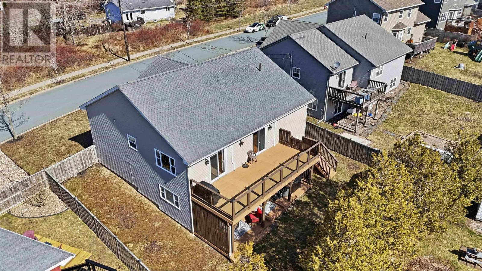130 Ridding Road - 43