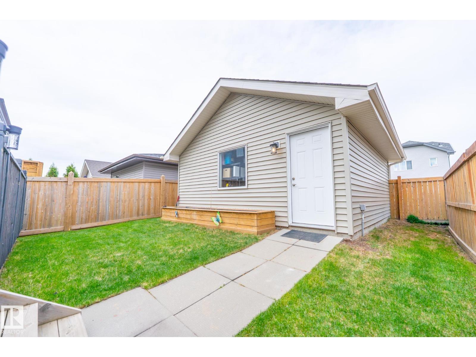1124 161 ST SW - 46