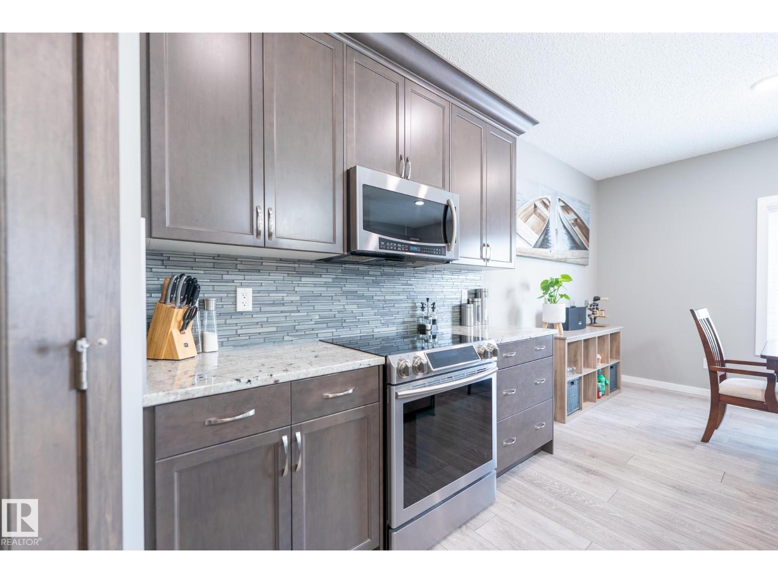 1124 161 ST SW - 8