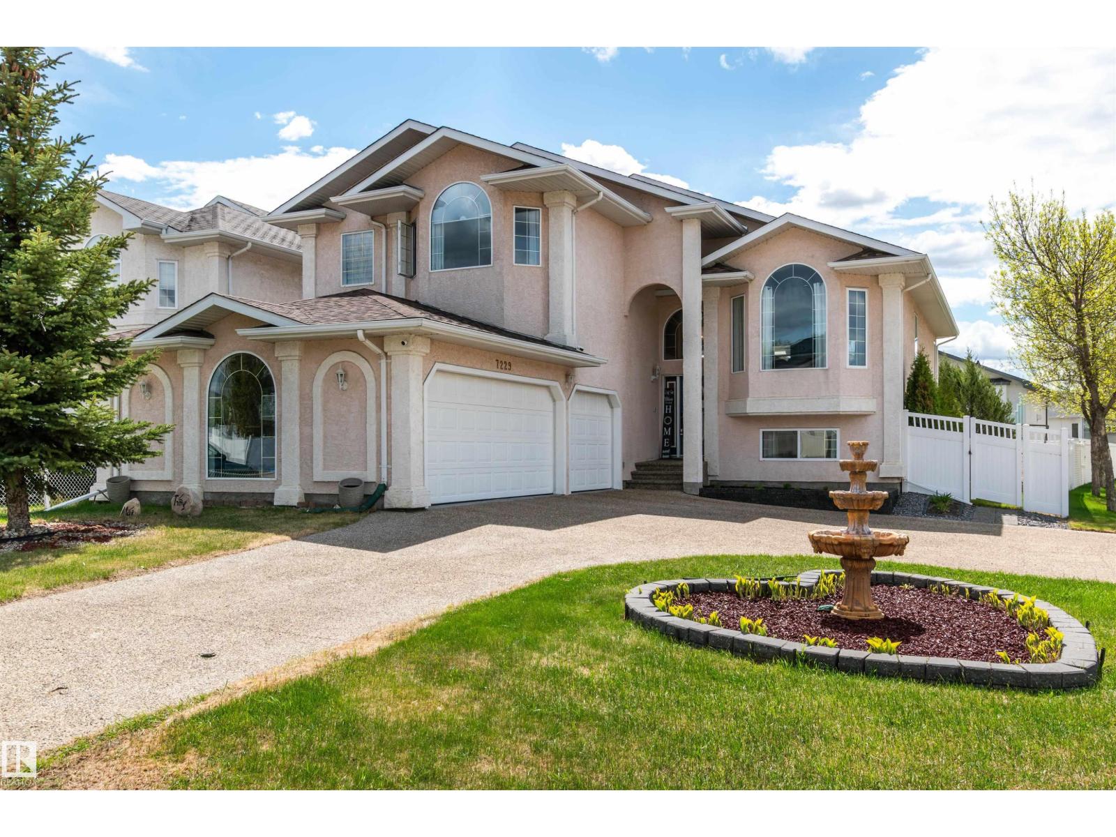 7229 161B AV NW - 1