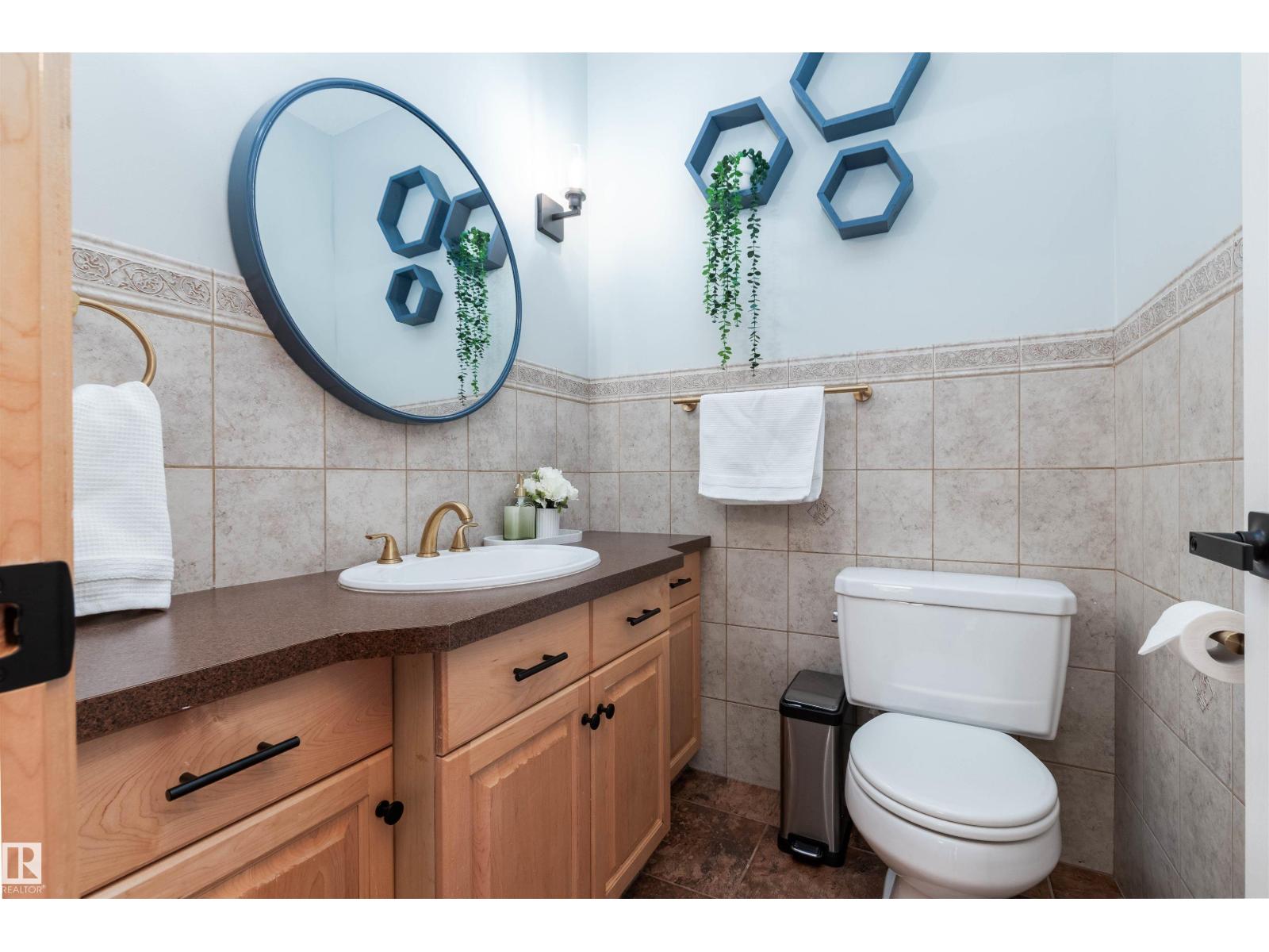 7229 161B AV NW - 23