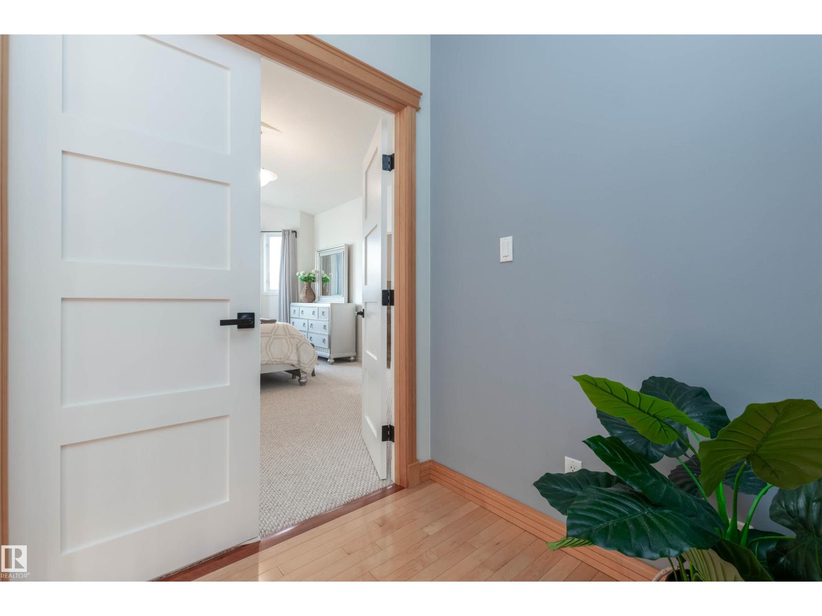 7229 161B AV NW - 24