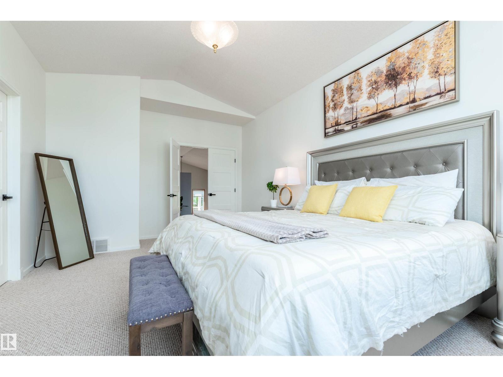 7229 161B AV NW - 27