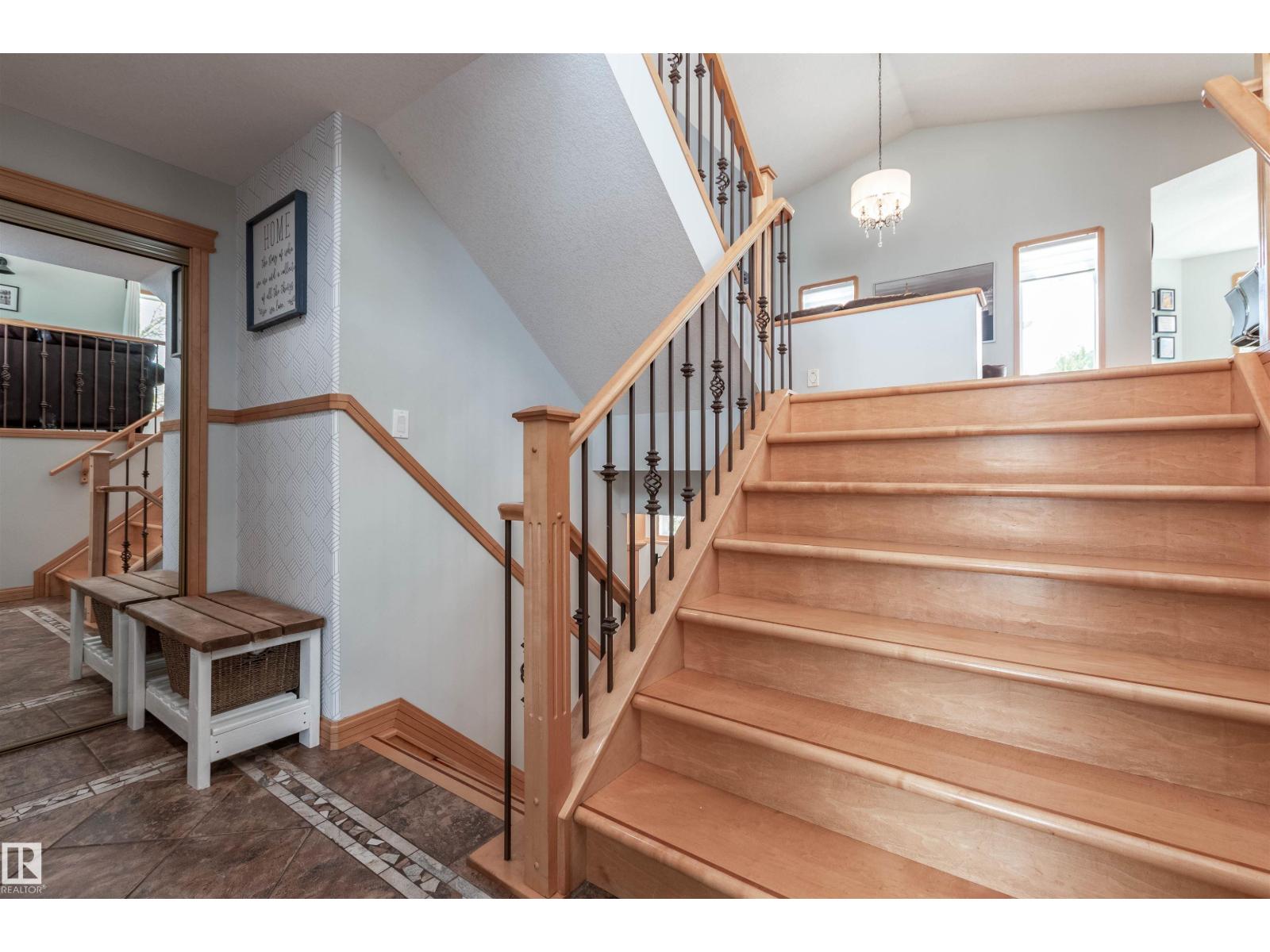 7229 161B AV NW - 4