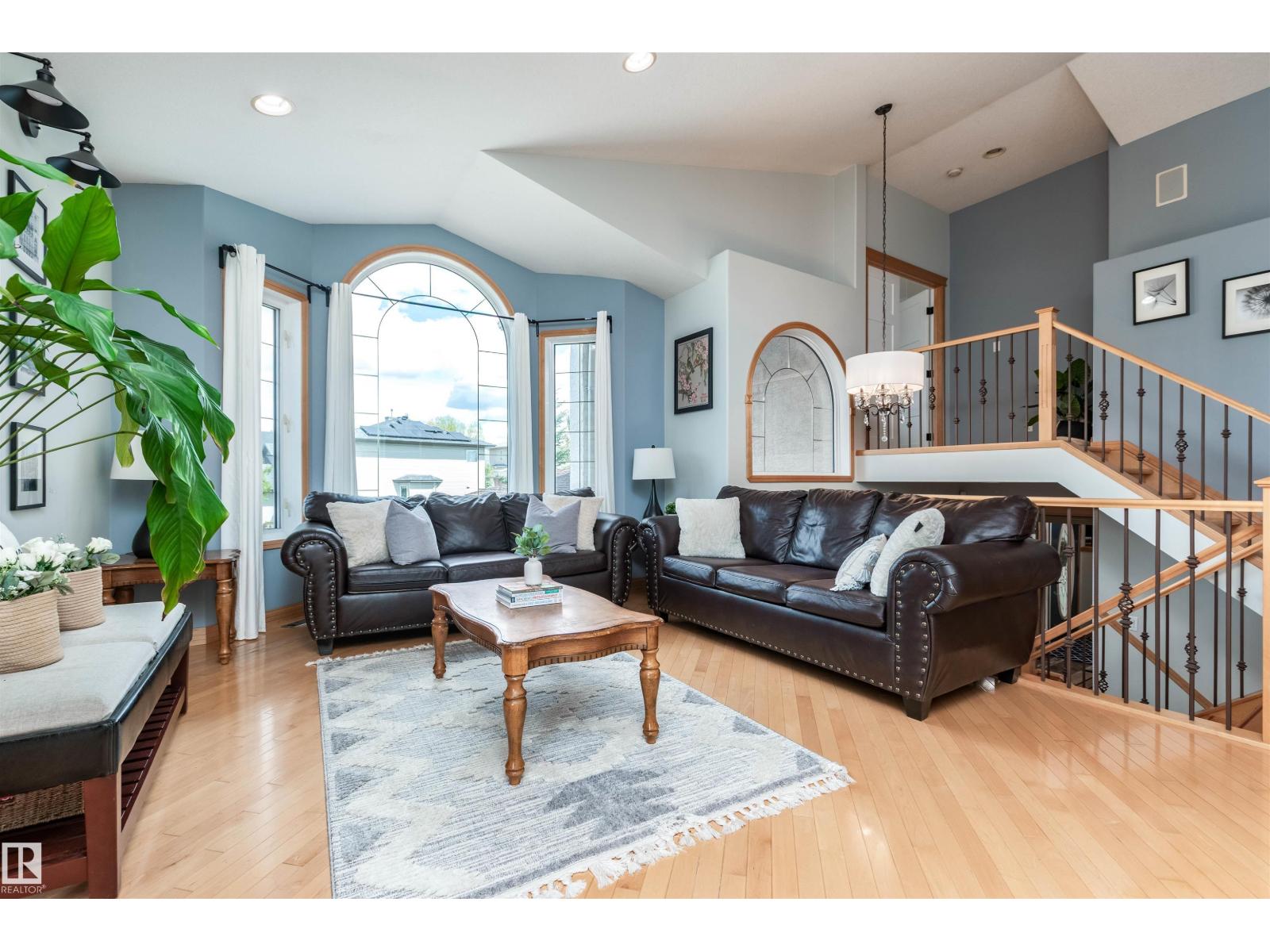 7229 161B AV NW - 7