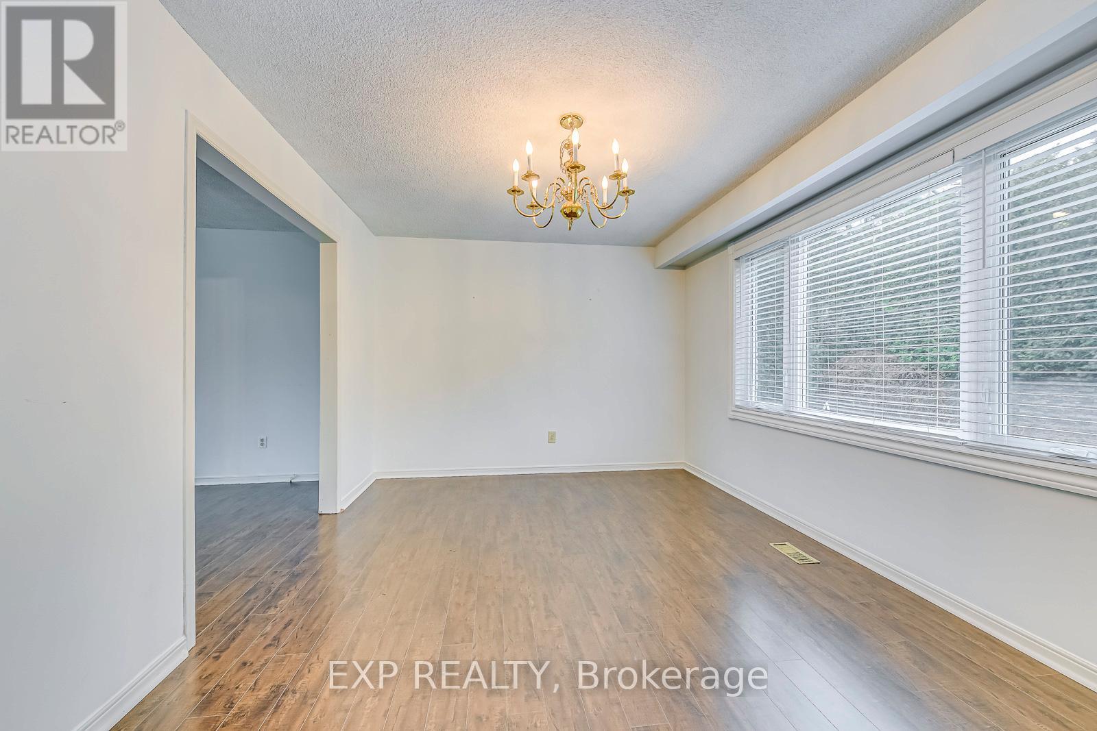 1269 ABBEY COURT - 13