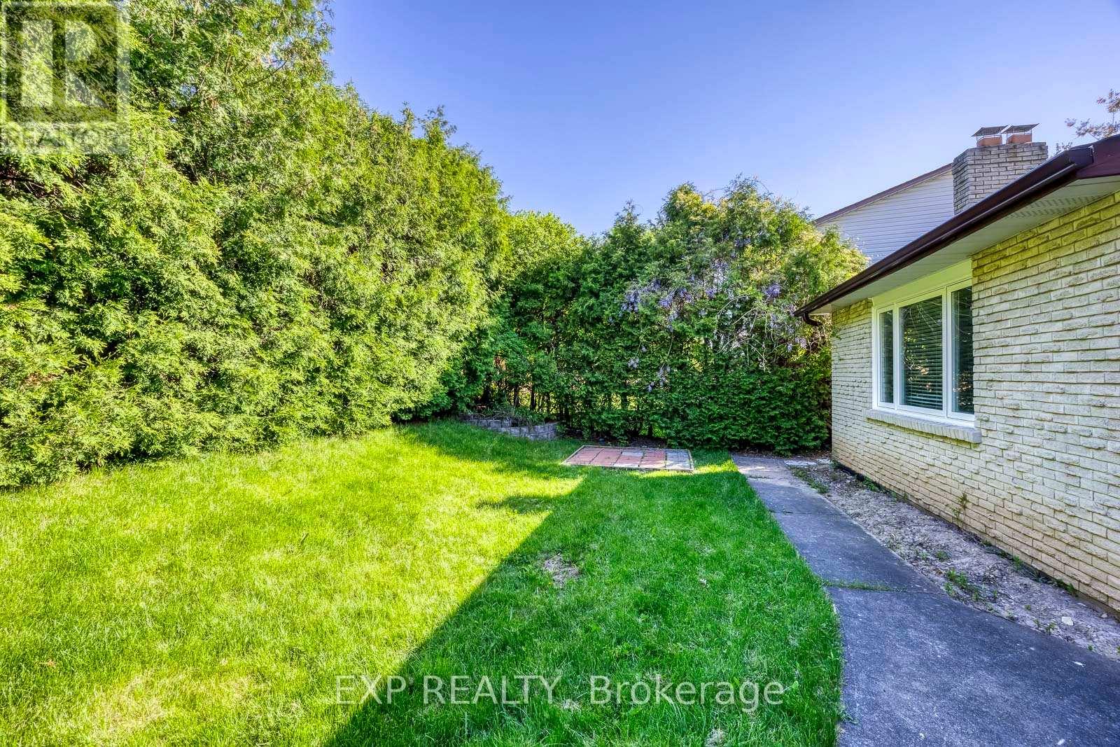 1269 ABBEY COURT - 47