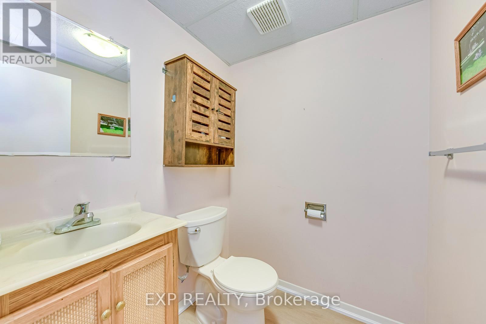 1269 ABBEY COURT - 48
