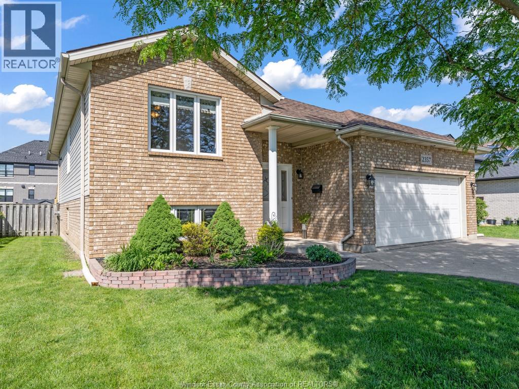 2357 LONGFELLOW - 31