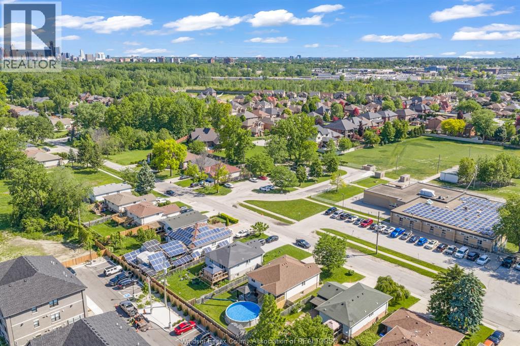 2357 LONGFELLOW - 34