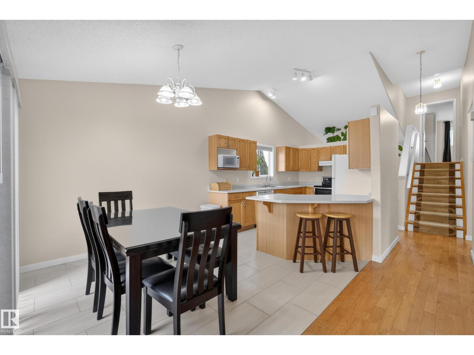 17205 115 ST NW - 18