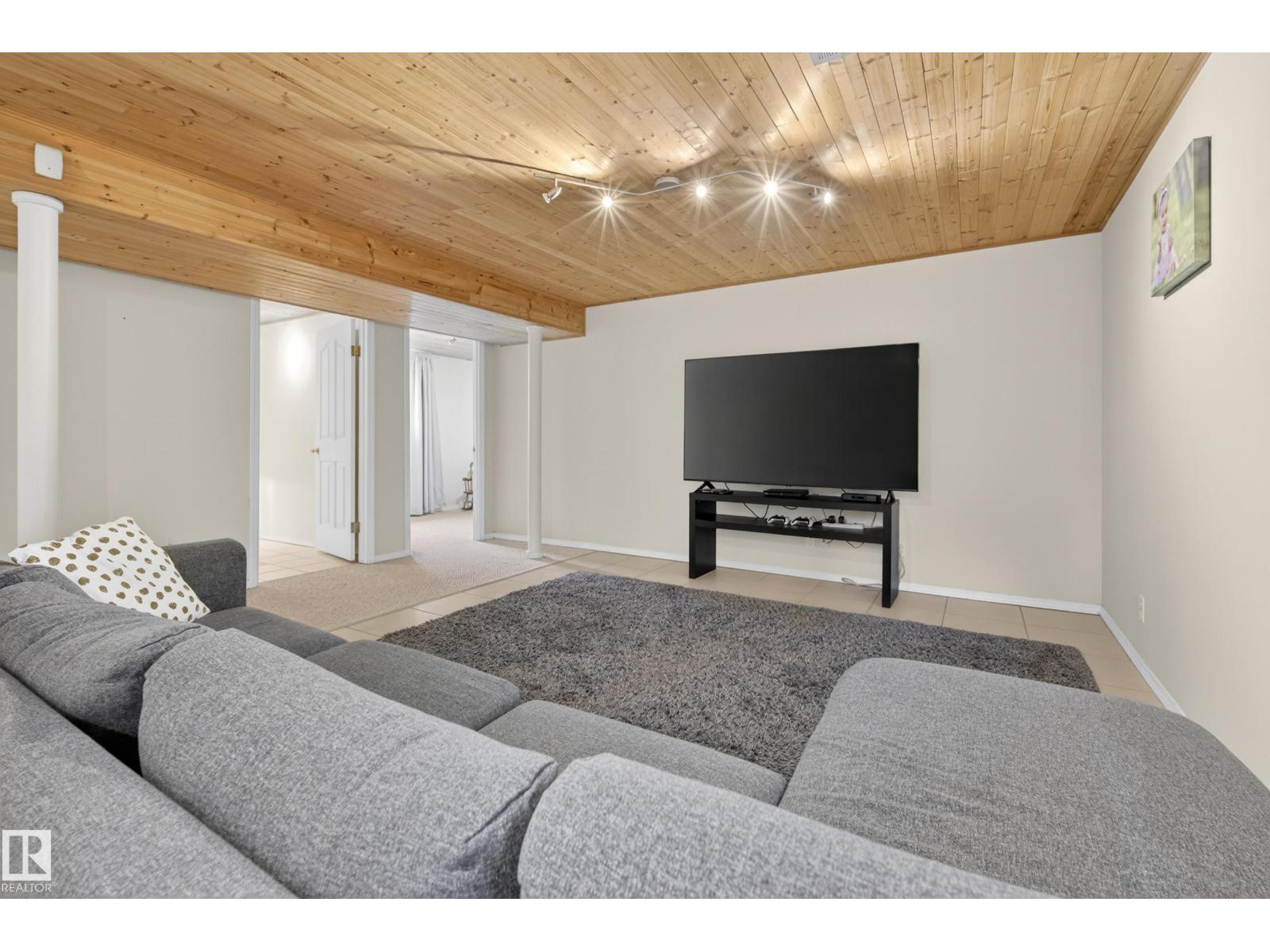 17205 115 ST NW - 39