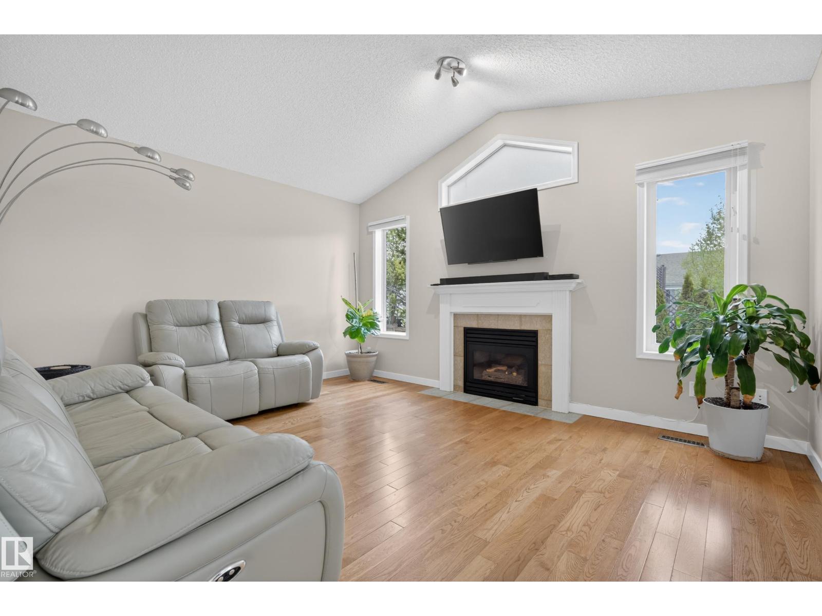 17205 115 ST NW - 25
