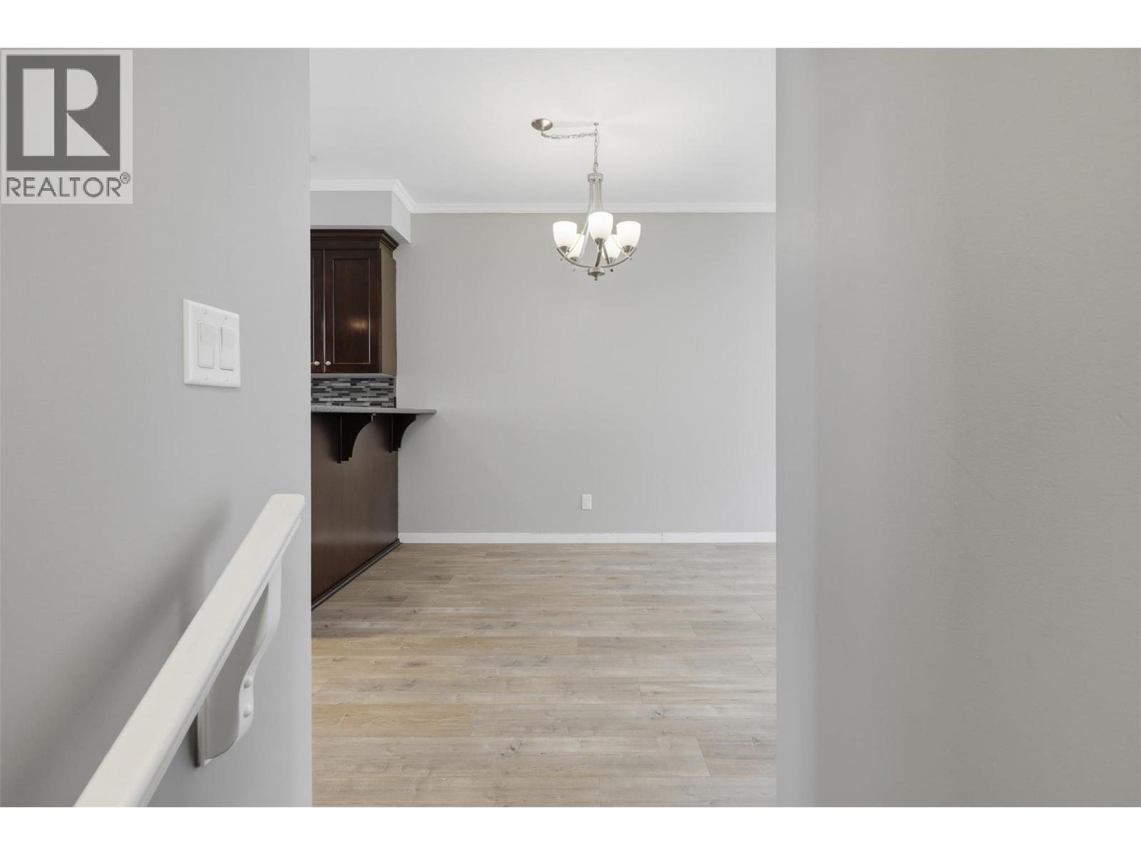 #44 2860 Valleyview Drive Drive - 9