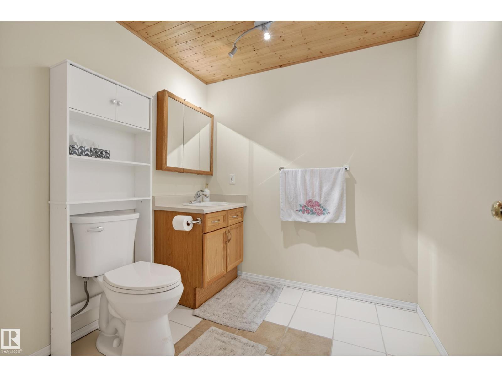 17205 115 ST NW - 43