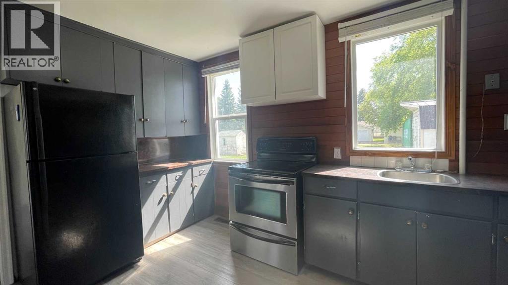 709 7 Avenue - 5