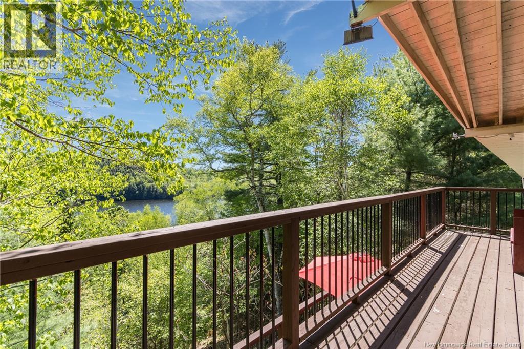 98 Woodbine Lane - 29