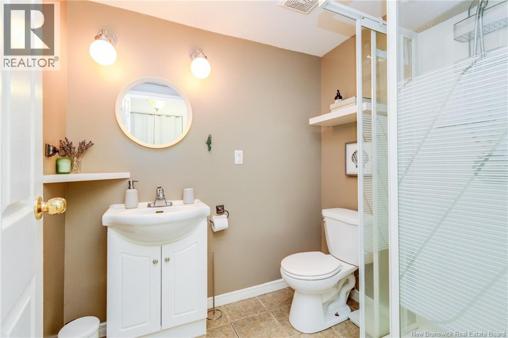 98 Woodbine Lane - 41