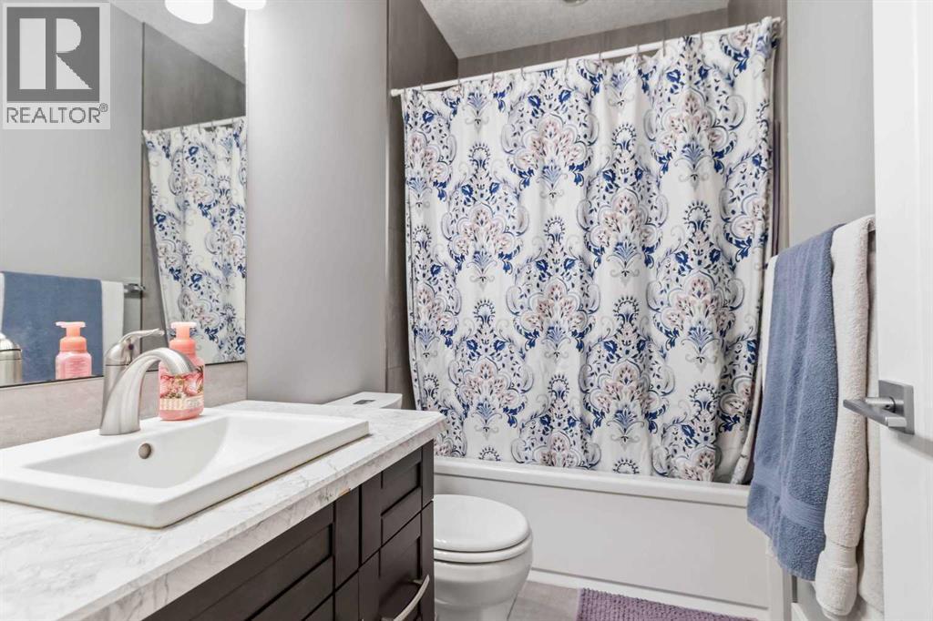 240 Warren Way - 34