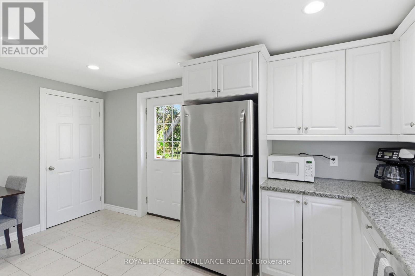 96 CEDAR STREET - 16