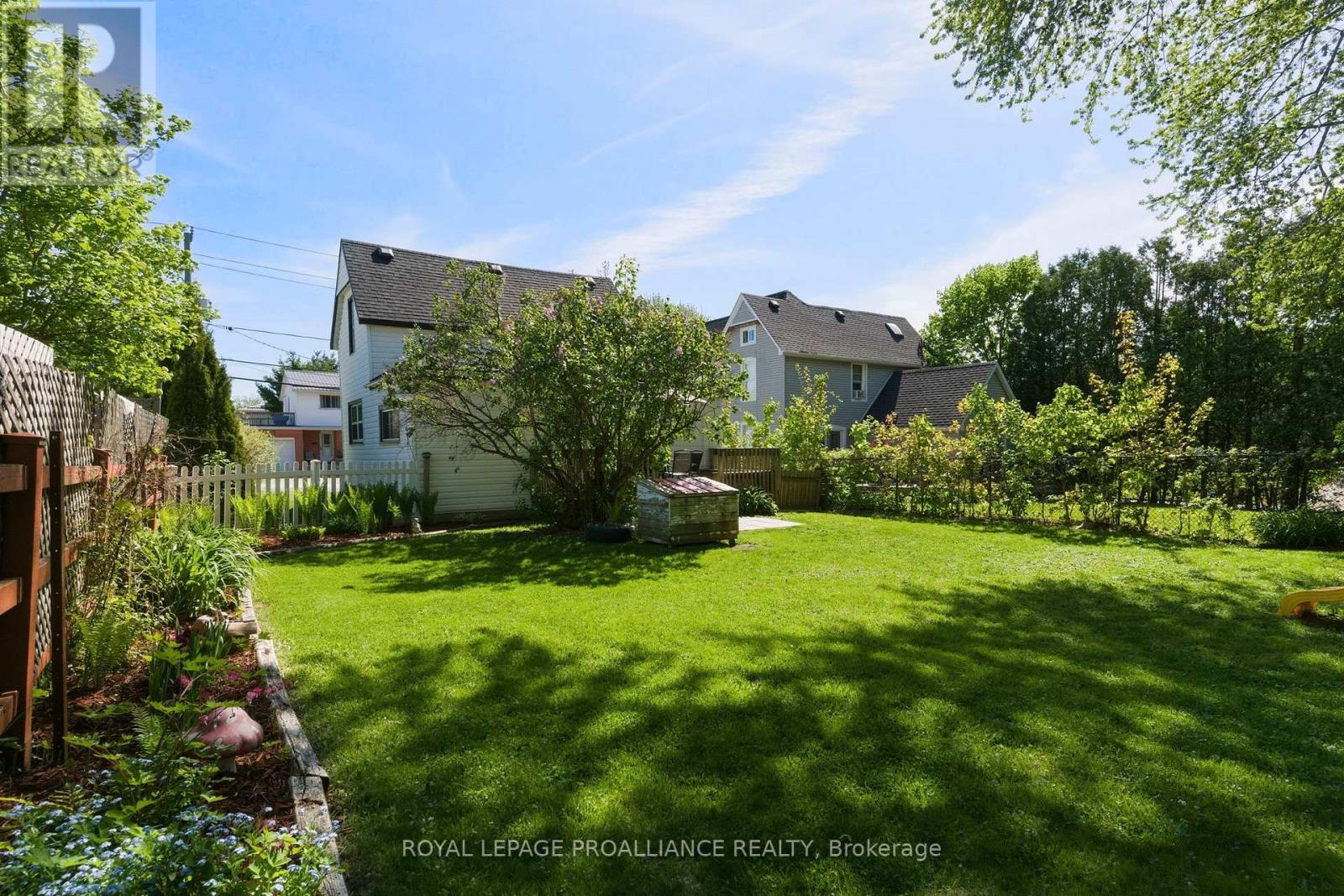 96 CEDAR STREET - 38