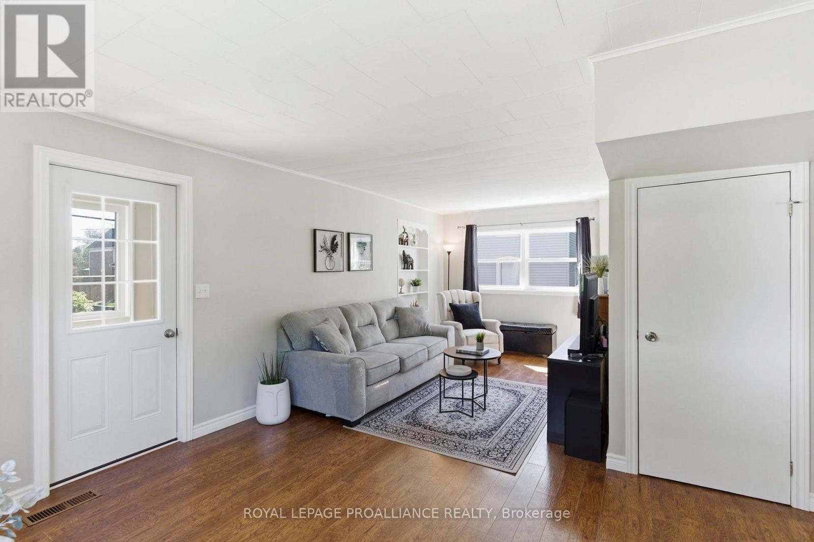 96 CEDAR STREET - 5