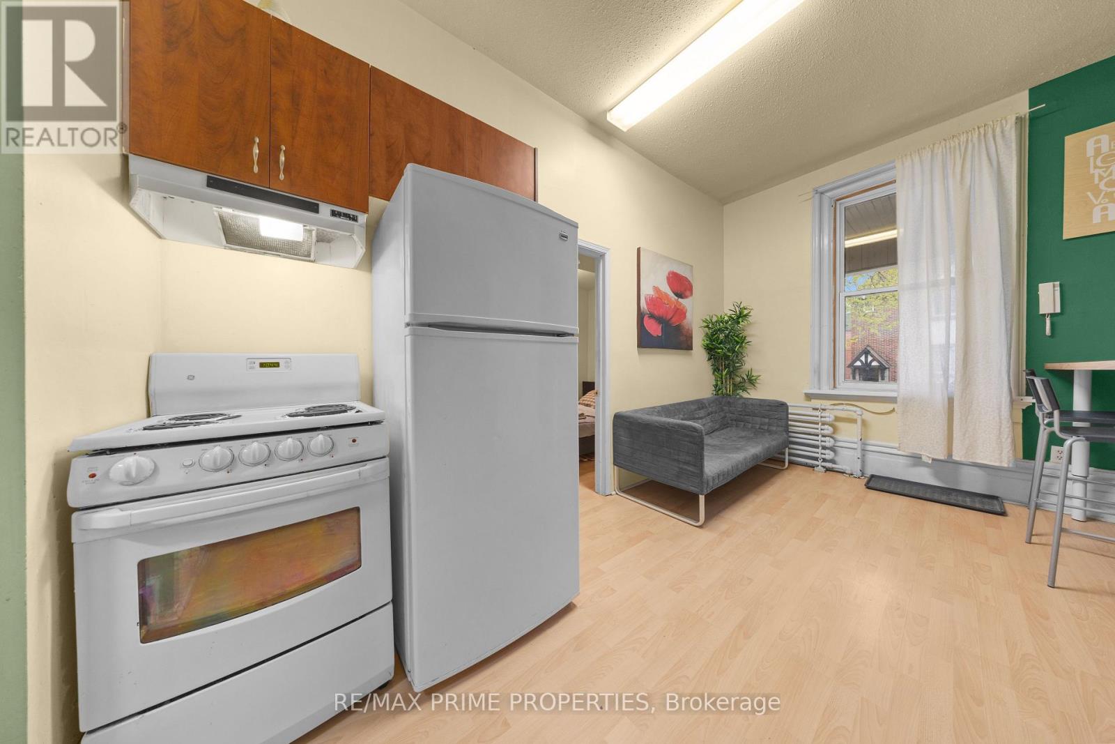 2 Bed, 1 Bath Multi-Family for Rent in Ottawa – 2 – 155 STEWART STREET, Ottawa – MLS# X13135812 - Image 9